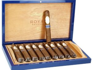 Davidoff Royal Release Robusto - Box of 10 Cigars