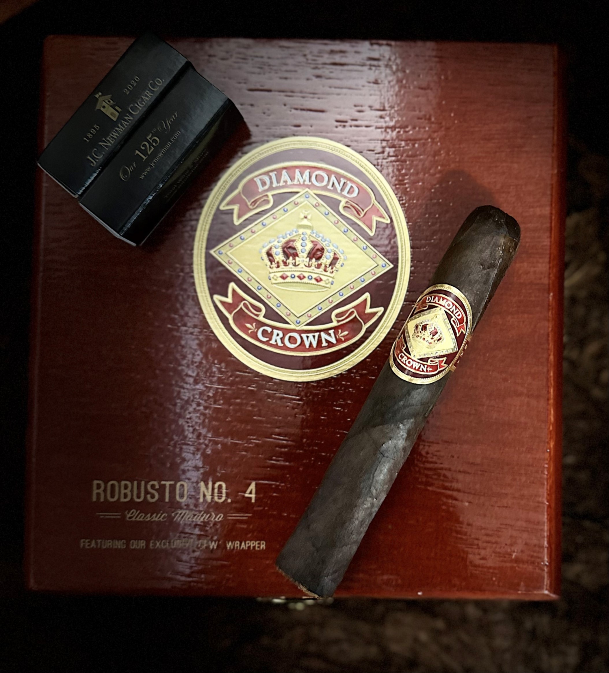 Diamond Crown Maduro Robusto #4 - Box of 15 Cigars - Image 4