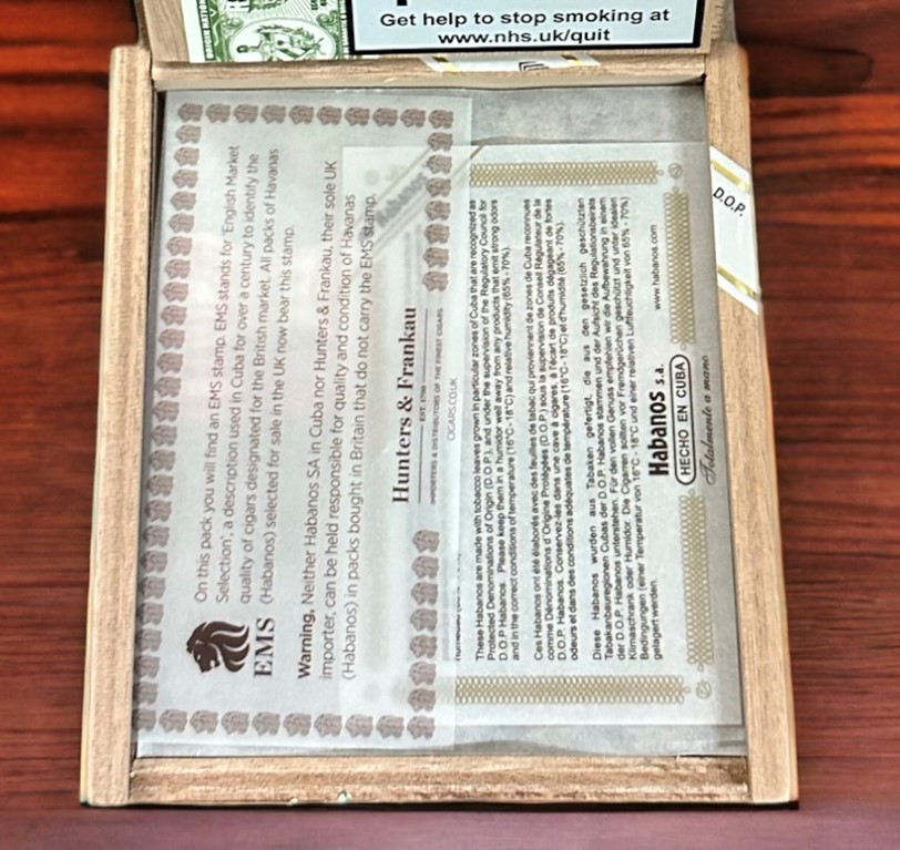 H.Upmann Magnum 50-Box of 10 Cigars - Image 2