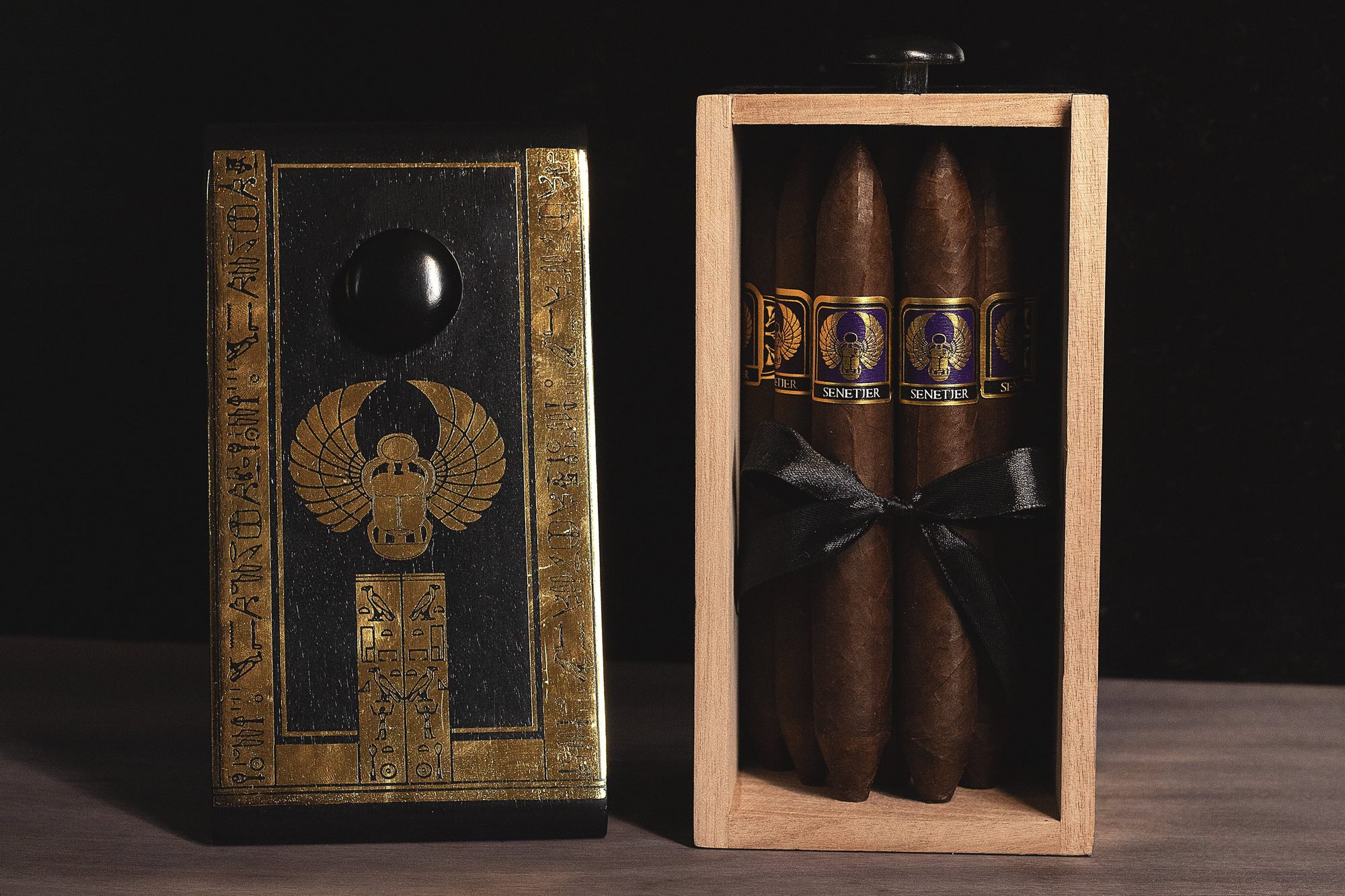 Limited Edition Foundation Highclere Castle Senetjer Puros Cigars - Box of 12 - Image 3