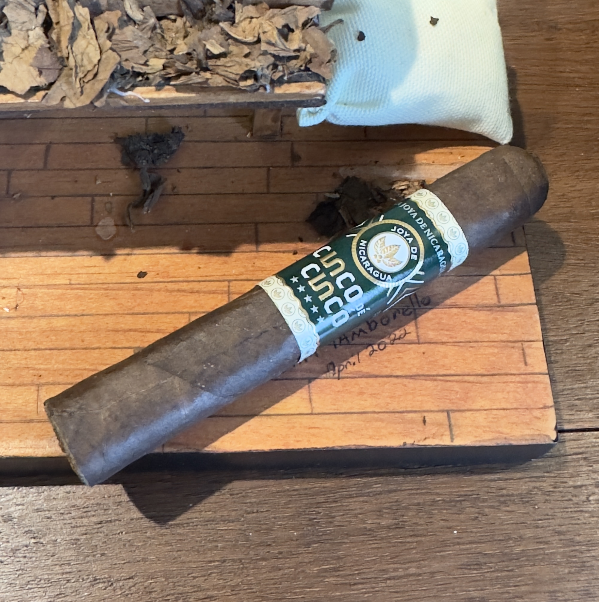 Joya Obras Maestras Cinco de Cinco Corona Extra- Box of 10 Cigars - Image 2