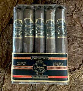 Juliany Reserva Especial Maduro Robusto- Bundle of 10 Cigars