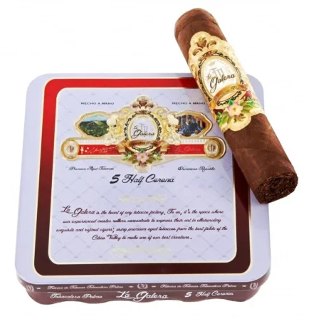 La Galera Connecticut Half Corona - Tin of 5