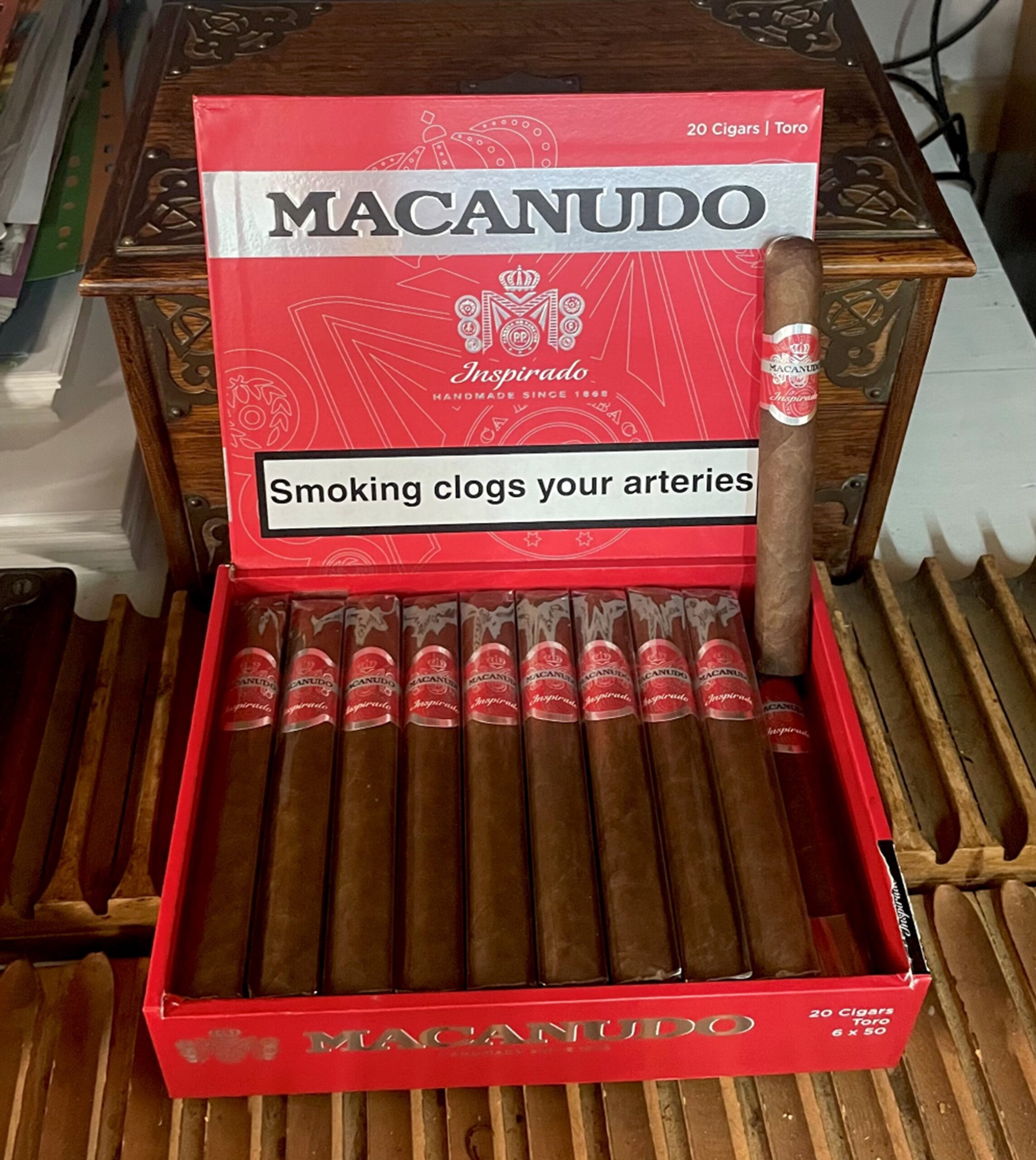 Macanudo Inspirado Red Toro- Box of 20 Cigars