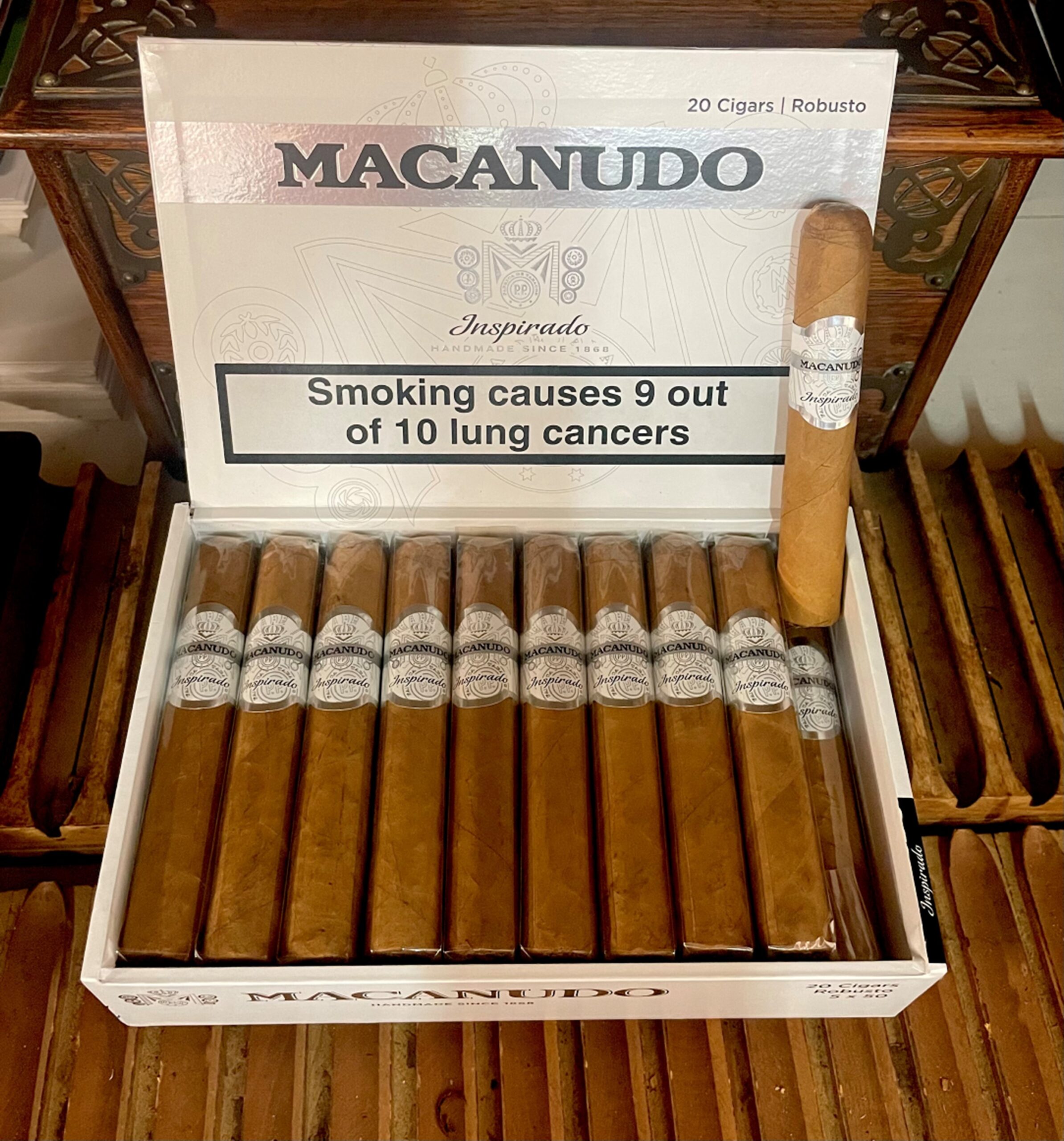 Macanudo Inspirado White Rothschild- Box of 20 Cigars