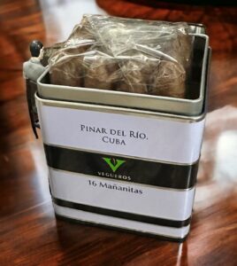Vegueros Mananitas - Tin of 16 Cigars