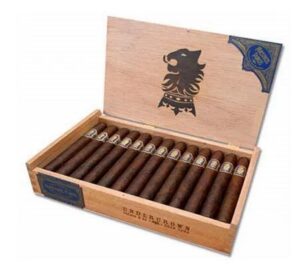 Drew Estate Undercrown Corona Viva Cigar โ Box of 25 Cigars