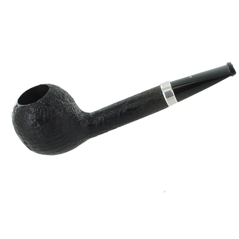Quaint Dunhill Shell Group 4 with 6mm engine turned silver band Ref: 08-07-25