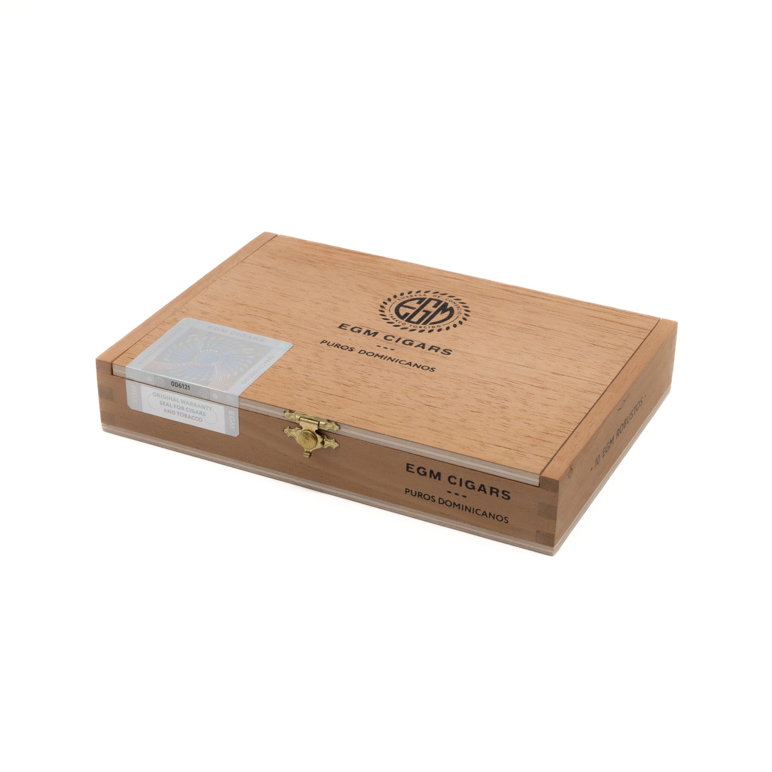 EGM Robustos box of 10 premium handmade Dominican cigars with traditional EGM cigar bands.